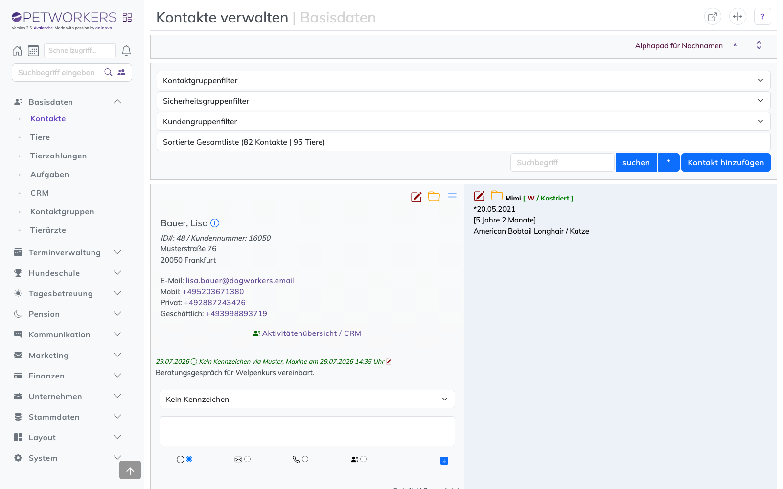 Die Kontaktübersicht mit Suche und Alphabet-Filter.