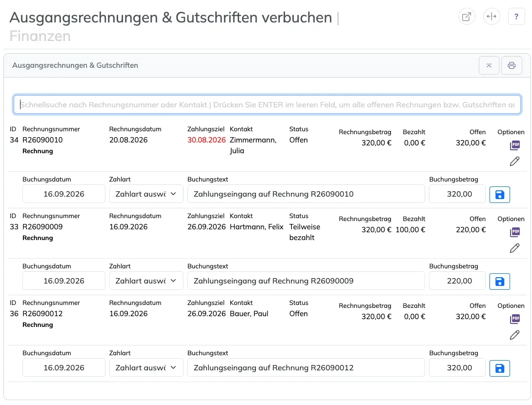 Ausgangsbelege mit drei offenen Rechnungen und je einer Buchungszeile mit Datum, Zahlart, Buchungstext und Betrag