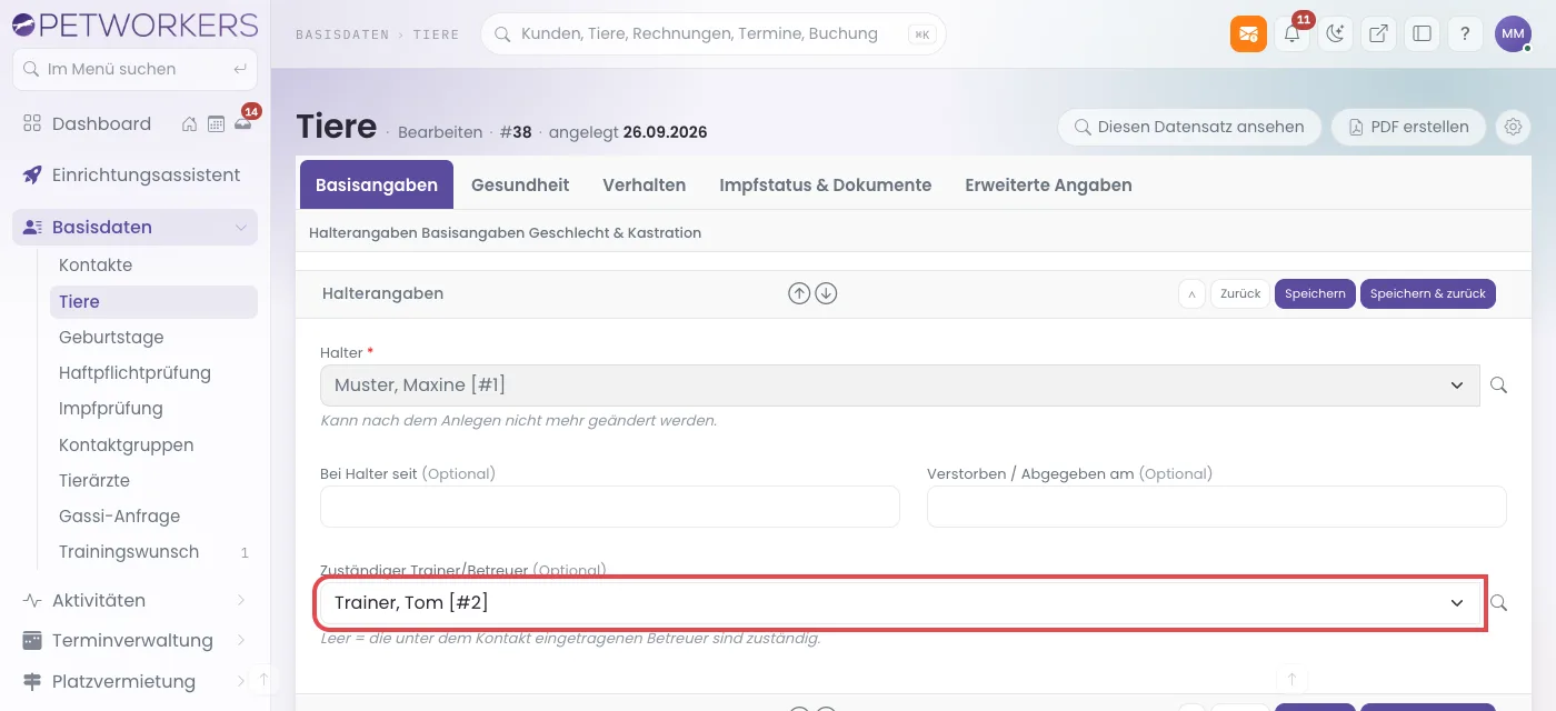 Tierformular, Abschnitt Halterangaben, das Feld Zuständiger Trainer/Betreuer ist rot markiert
