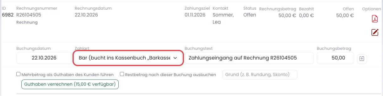 Ausgangsbelege: Zahlart Bar (bucht ins Kassenbuch Barkasse) ist gewählt und rot markiert