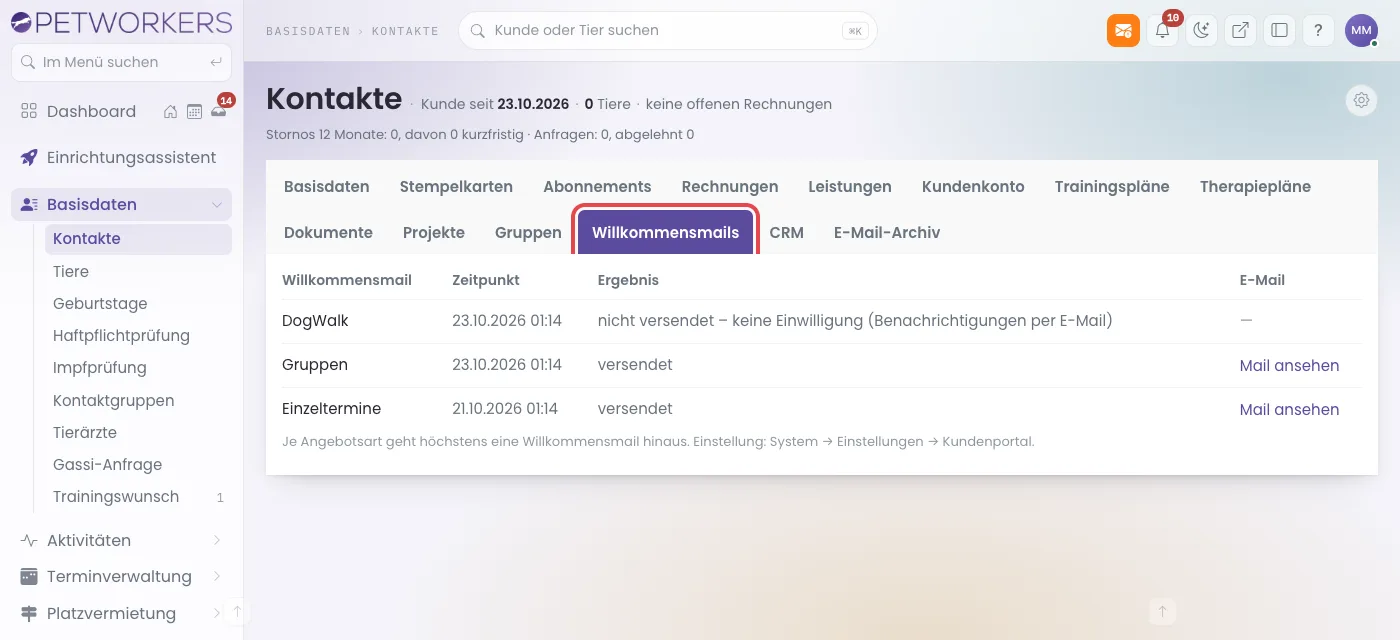 Kartei eines Kunden, Reiter Willkommensmails rot markiert, mit Tabelle der Willkommensmails