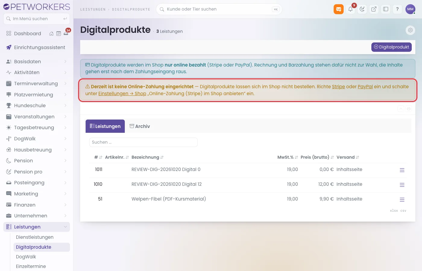 Liste der Digitalprodukte mit rot markierter gelber Warnung, dass keine Online-Zahlung eingerichtet ist