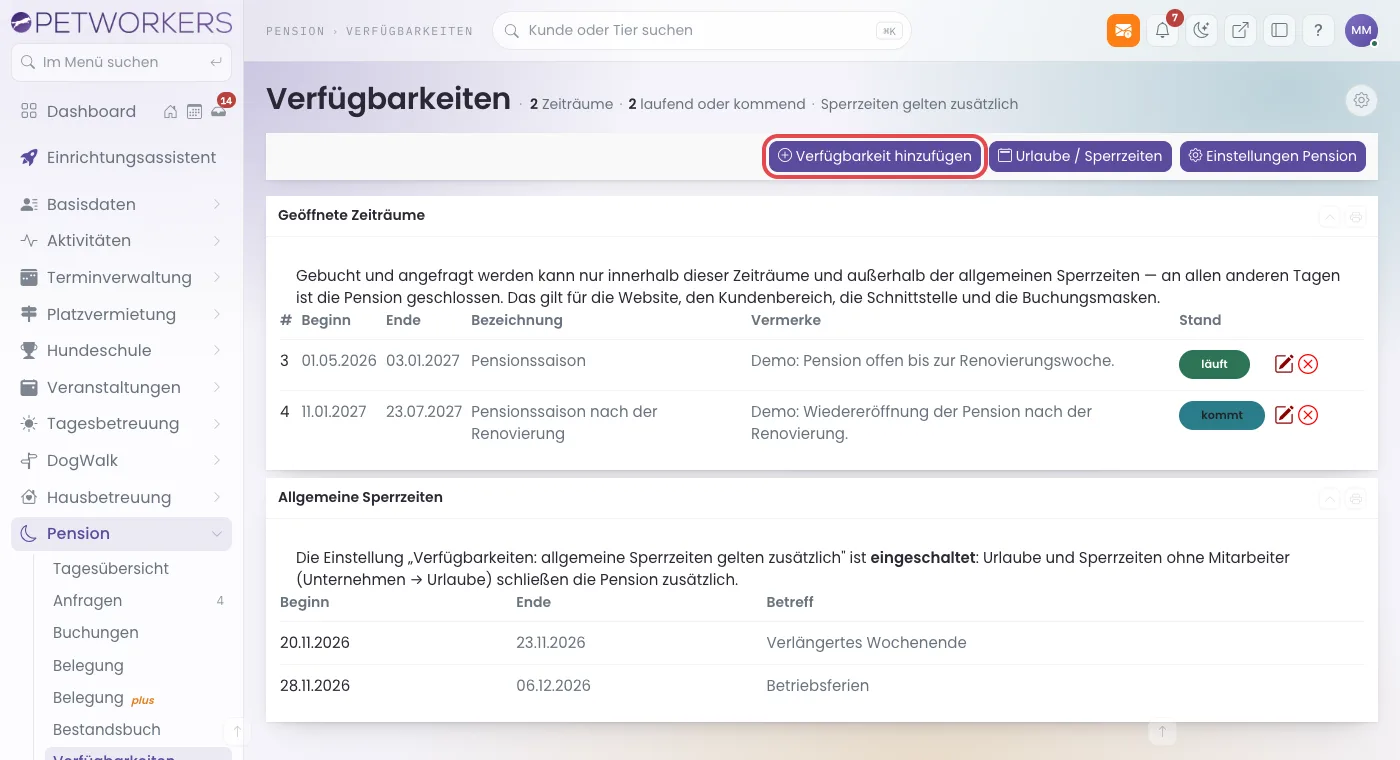 Pension → Verfügbarkeiten mit zwei Zeiträumen und dem markierten Knopf Verfügbarkeit hinzufügen